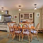 Дом отдыха Finest Retreats - Swalebeck House Ричмонд